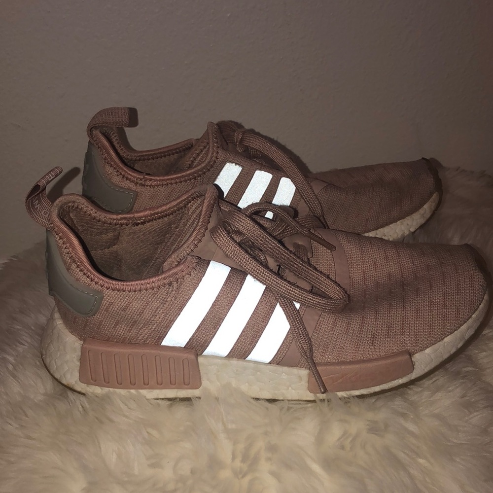 ADIDAS NMDs SIZE 8
